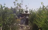 [ẢNH] Phiến quân đánh chặn, quân đội Syria bỏ cả 