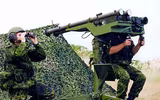 [ẢNH] Máy bay Mỹ bị chính tên lửa Mỹ trong tay phiến quân Taliban bắn hạ?