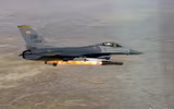 [ẢNH] Mỹ ngưng cấp sát thủ không đối đất AGM-65 cho F-16 Iraq