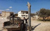 [ẢNH] Mặc Thổ Nhĩ Kỳ đổ quân, Syria tung vũ khí mạnh sau bom hạt nhân hủy diệt Idlib