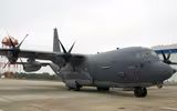 [ẢNH] 'Chim ưng xám' MC-130J Mỹ bất ngờ 'gửi thông điệp rắn' tới Trung Quốc
