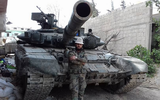 [ẢNH] Nga lo lắng khi phiến quân dùng T-90 tấn công quân đội Syria
