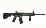 [ẢNH] Súng trường tấn công mạnh hơn AK-47 và M-16 vừa xuất hiện tại Syria