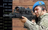 [ẢNH] Súng trường tấn công mạnh hơn AK-47 và M-16 vừa xuất hiện tại Syria