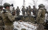 [ẢNH] Súng trường tấn công mạnh hơn AK-47 và M-16 vừa xuất hiện tại Syria