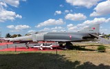 [ẢNH] Thắng áp đảo Su-27, Thổ Nhĩ Kỳ tự tin đem F-4E 2020T đấu Nga tại Syria?