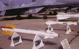 [ẢNH] R-73E, kỳ phùng địch thủ của AIM-9 trên bầu trời Syria