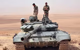 [ẢNH] Phiến quân đánh rát, lính Syria bỏ cả chiến tăng T-72 để tháo chạy