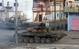 [ẢNH] Phiến quân đánh rát, lính Syria bỏ cả chiến tăng T-72 để tháo chạy