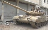 [ẢNH] Phiến quân đánh rát, lính Syria bỏ cả chiến tăng T-72 để tháo chạy