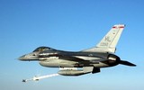 [ẢNH] Lần thứ hai F-16 bắn rơi Su-24 trên bầu trời Syria