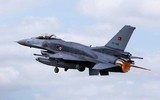 [ẢNH] Lần thứ hai F-16 bắn rơi Su-24 trên bầu trời Syria