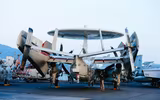 [ẢNH] ‘Thần ưng’ E2- phân nửa sức mạnh của tàu sân bay Mỹ