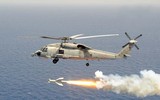 [ẢNH] Trực thăng săn ngầm đáng sợ MH-60R Sea Hawk của tàu sân bay Mỹ