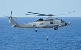 [ẢNH] Trực thăng săn ngầm đáng sợ MH-60R Sea Hawk của tàu sân bay Mỹ