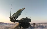 [ẢNH] Hiệu suất của ‘4 ngón tay thần chết’ Buk-M2E lấn át ‘quái thú’ Pantsir-S1 tại Syria