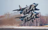 [ẢNH] MiG-31 Nga mang theo tên lửa tầm xa 'dằn mặt' F-35 Na Uy