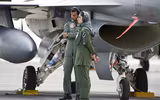 [ẢNH] Tiêm kích F-16 của không quân Pakistan lao xuống đất vỡ vụn