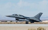 [ẢNH] Tiêm kích F-16 của không quân Pakistan lao xuống đất vỡ vụn
