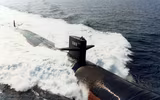 [ẢNH] Uy lực của tàu ngầm hạt nhân Mỹ vừa đội băng trồi lên ở Bắc Băng Dương
