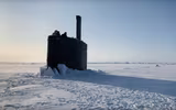 [ẢNH] Uy lực của tàu ngầm hạt nhân Mỹ vừa đội băng trồi lên ở Bắc Băng Dương