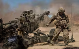 [ẢNH] Mỹ bất ngờ chuyển pháo hiện đại M777 tới Syria làm gì?