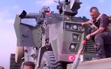 [ẢNH] Nga cấp tốc mang xe bọc thép Thổ Nhĩ Kỳ thu được ở Syria về nước