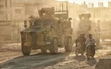 [ẢNH] Nga cấp tốc mang xe bọc thép Thổ Nhĩ Kỳ thu được ở Syria về nước