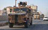 [ẢNH] Nga cấp tốc mang xe bọc thép Thổ Nhĩ Kỳ thu được ở Syria về nước