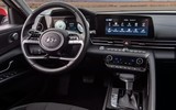 [ẢNH] Hyundai Elantra, ‘xế hộp’ đáng mua trong phân khúc sedan hạng C