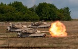 [ẢNH] Covid-19 khiến màn thị uy hoành tráng của NATO trước Nga trở thành pháo xịt