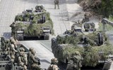 [ẢNH] Covid-19 khiến màn thị uy hoành tráng của NATO trước Nga trở thành pháo xịt