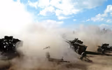 [ẢNH] Nga đổi chiến thuật, hạn chế không quân, tung siêu pháo vào trận địa tại Syria