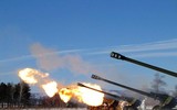 [ẢNH] Nga đổi chiến thuật, hạn chế không quân, tung siêu pháo vào trận địa tại Syria