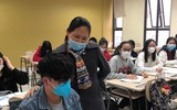 [ẢNH] Không đeo khẩu trang có thể bị phạt 300.000 đồng, trốn cách ly có thể xỷ lý hình sự