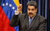 [ẢNH] Tướng quân đội Venezuela tự nộp mình cho Mỹ
