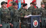 [ẢNH] Tướng quân đội Venezuela tự nộp mình cho Mỹ