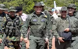 [ẢNH] Tướng quân đội Venezuela tự nộp mình cho Mỹ