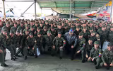 [ẢNH] Tướng quân đội Venezuela tự nộp mình cho Mỹ