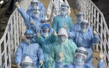 [ẢNH] Bộ trưởng Anh lại nghi Trung Quốc giấu dịch khiến Covid-19 bùng phát dữ dội