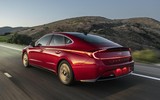 [ẢNH] Hyundai Sonata Hybrid 2020 siêu tiết kiệm nhiên liệu, hết xăng vẫn di chuyển được 3,2km