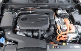 [ẢNH] Hyundai Sonata Hybrid 2020 siêu tiết kiệm nhiên liệu, hết xăng vẫn di chuyển được 3,2km