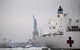 [ẢNH] New York cầu cứu khi ca nhiễm dịch Covid-19 vượt 100.000 người