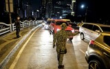 [ẢNH] Cảnh sát Philippines bắn chết người đàn ông vì kháng lệnh phòng chống Covid-19