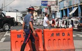[ẢNH] Cảnh sát Philippines bắn chết người đàn ông vì kháng lệnh phòng chống Covid-19