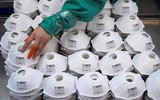 [ẢNH] Trung Quốc xuất khẩu gần 4 tỷ khẩu trang và thiết bị y tế, thu 1,4 tỷ USD