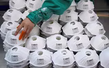[ẢNH] Trung Quốc xuất khẩu gần 4 tỷ khẩu trang và thiết bị y tế, thu 1,4 tỷ USD