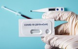 [ẢNH] Anh nghi ngờ chất lượng hàng triệu bộ kit xét nghiệm Covid-19 từ Trung Quốc