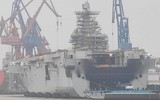 [ẢNH] Khi niềm tự hào Type 075 của Trung Quốc bốc cháy ngay tại bến cảng