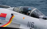 [ẢNH] Tiêm kích hạm J-15 trên tàu sân bay Trung Quốc bị coi là 